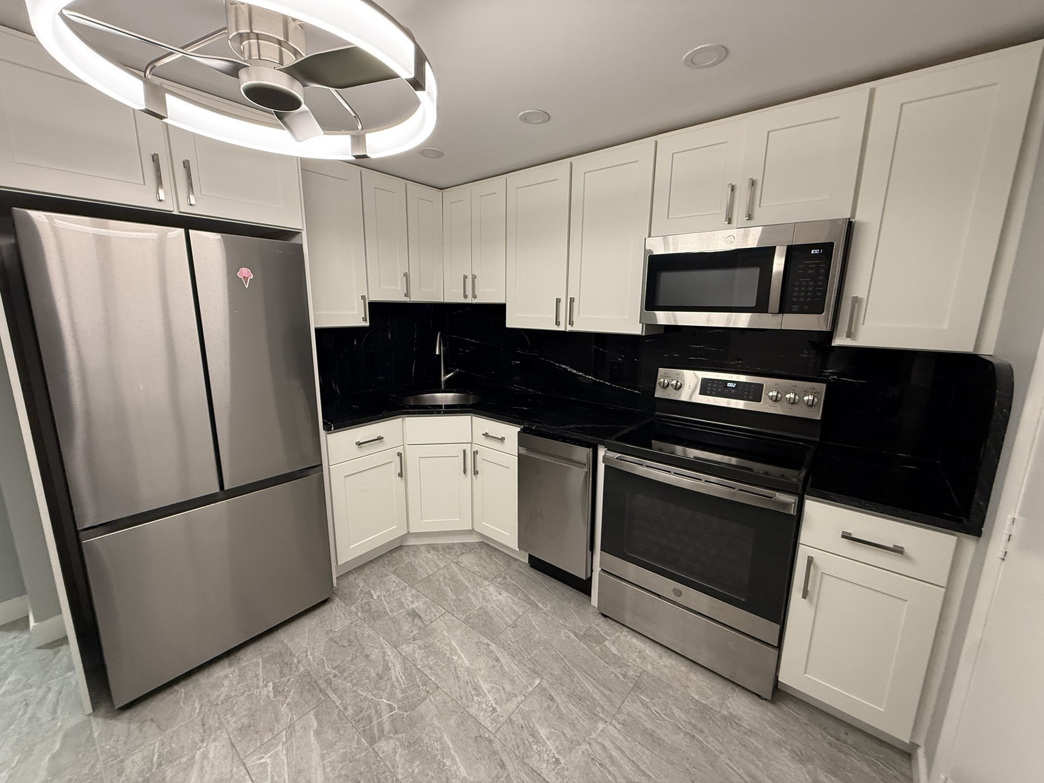 333 Central St #1H — photo