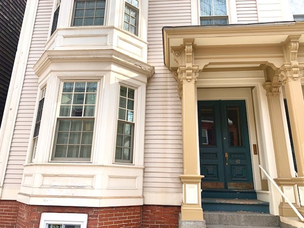 41 Monmouth St #3 — photo