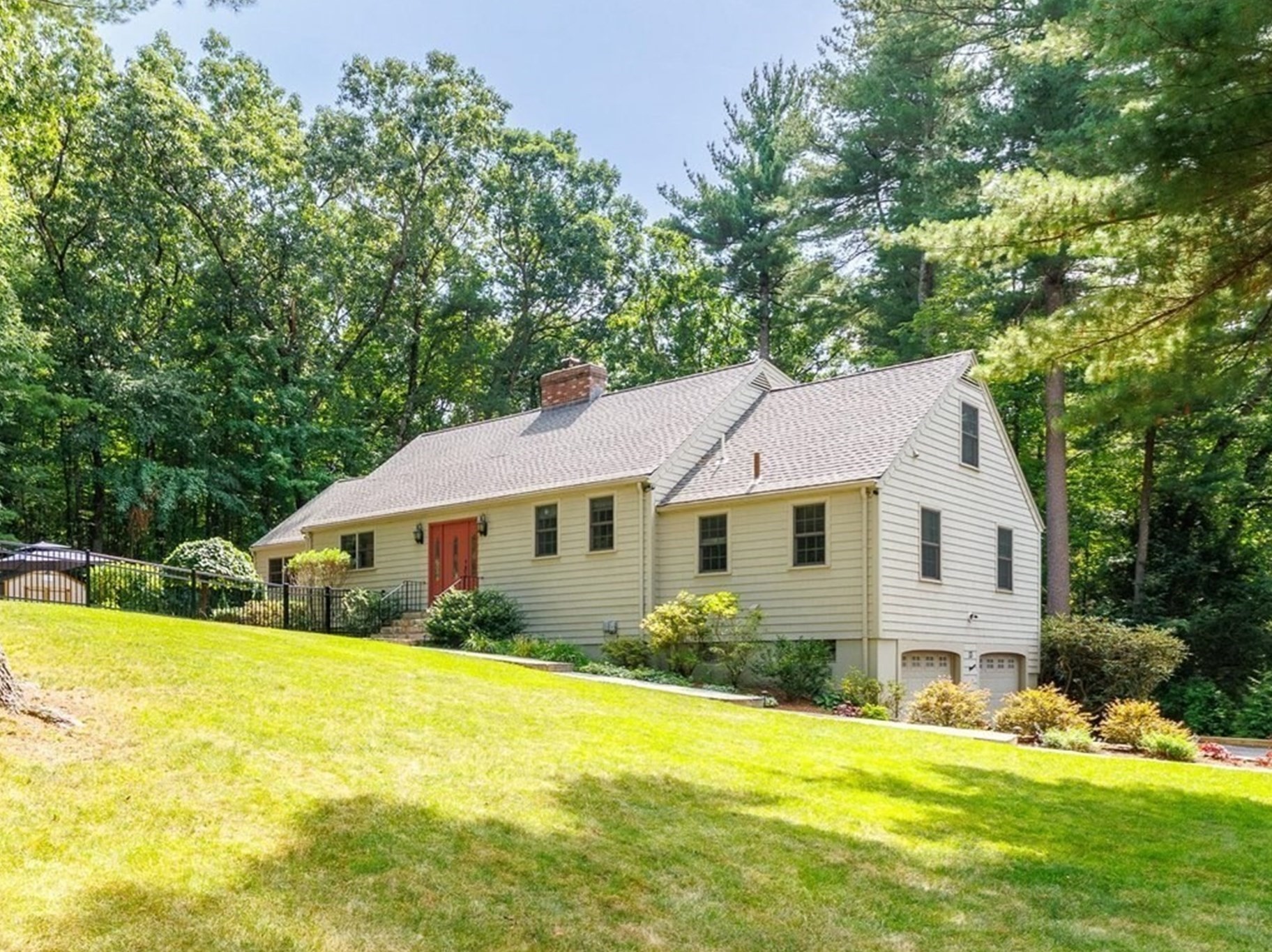 33 Pine Arden Dr — photo