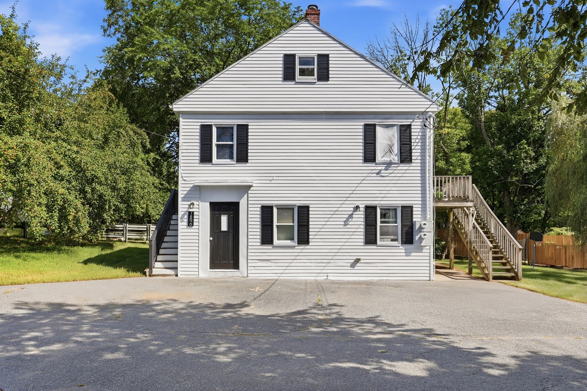 1896 Washington St #2 — photo