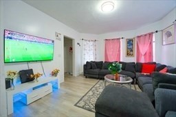 11-13 High St #1 — photo