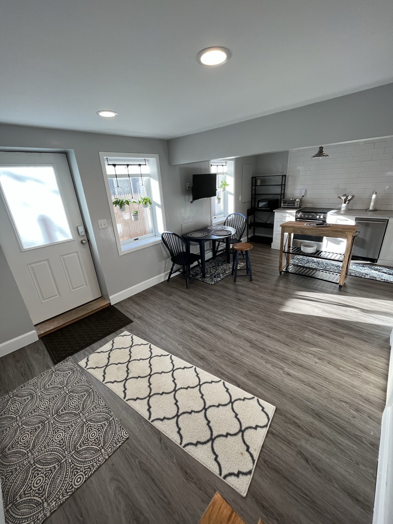 8 Merrill #1 — photo