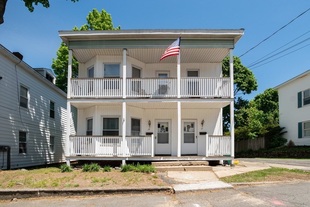 15-17 Belmont #17 — photo