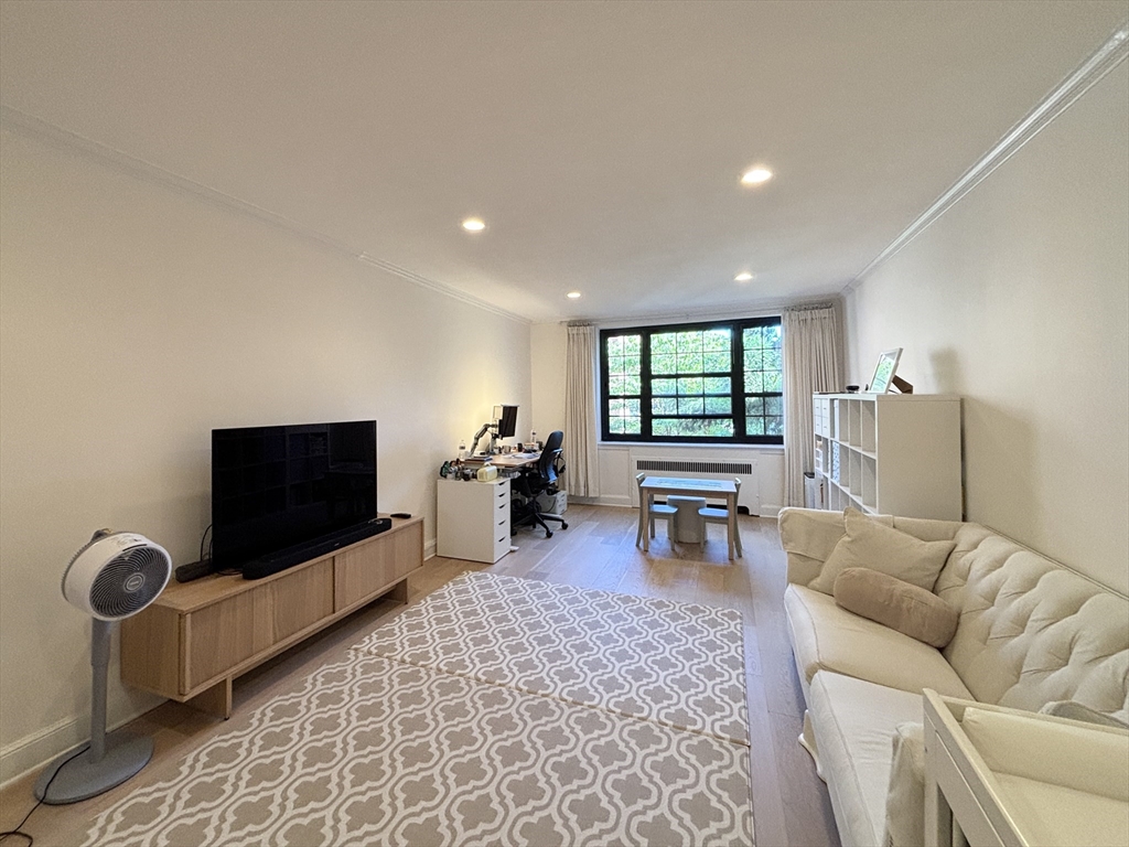 92 Marion St #4 — photo