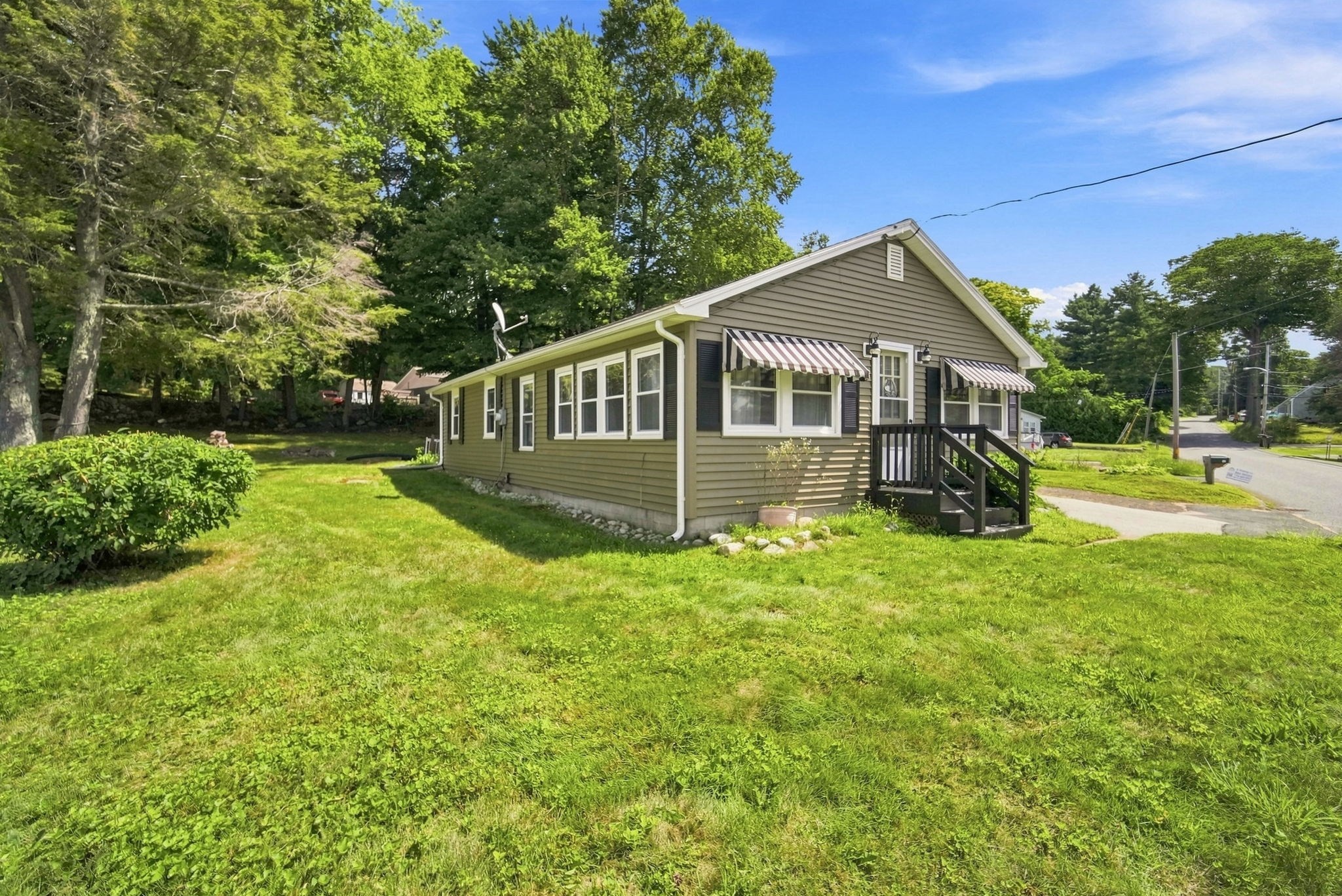 83 Union Road, Wales, MA 01081 — photo 2