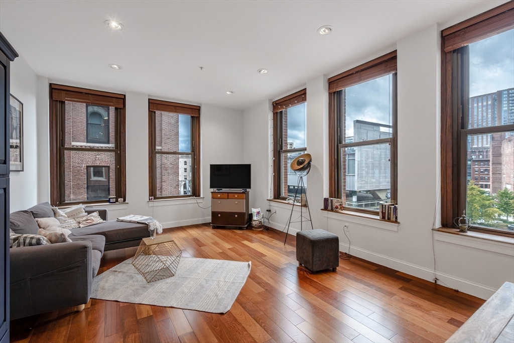 70 Lincoln Street #418 — photo