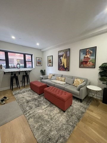 5 Garden Ct #1 — photo