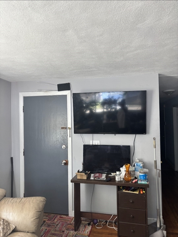 47 Orlando St #1 — photo