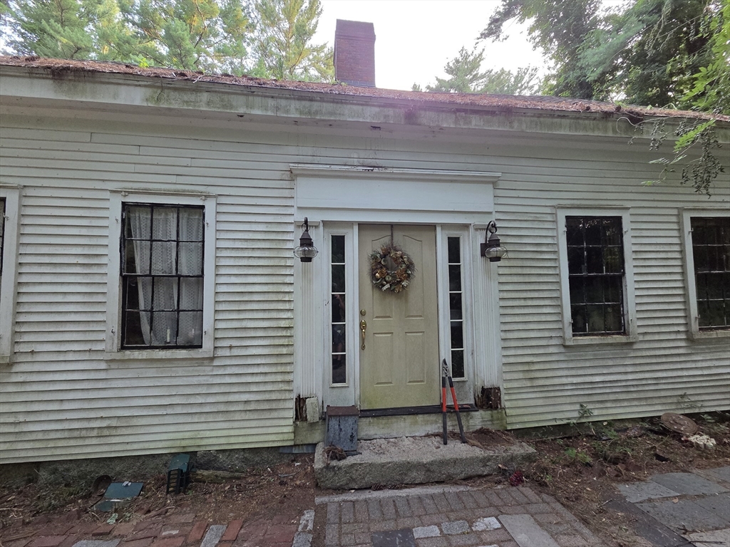 425 Main St — photo