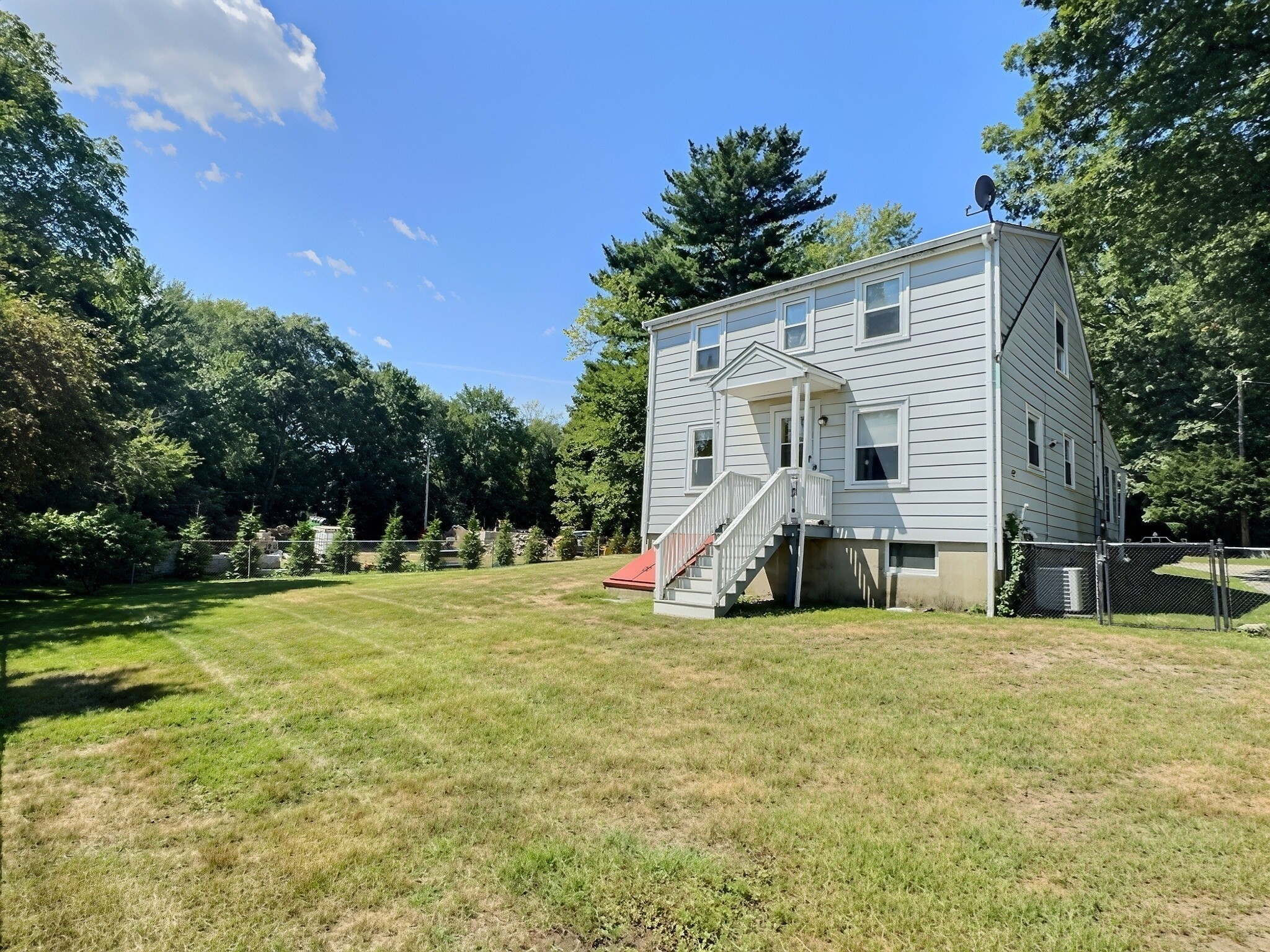 53 Davis Ave #53 — photo