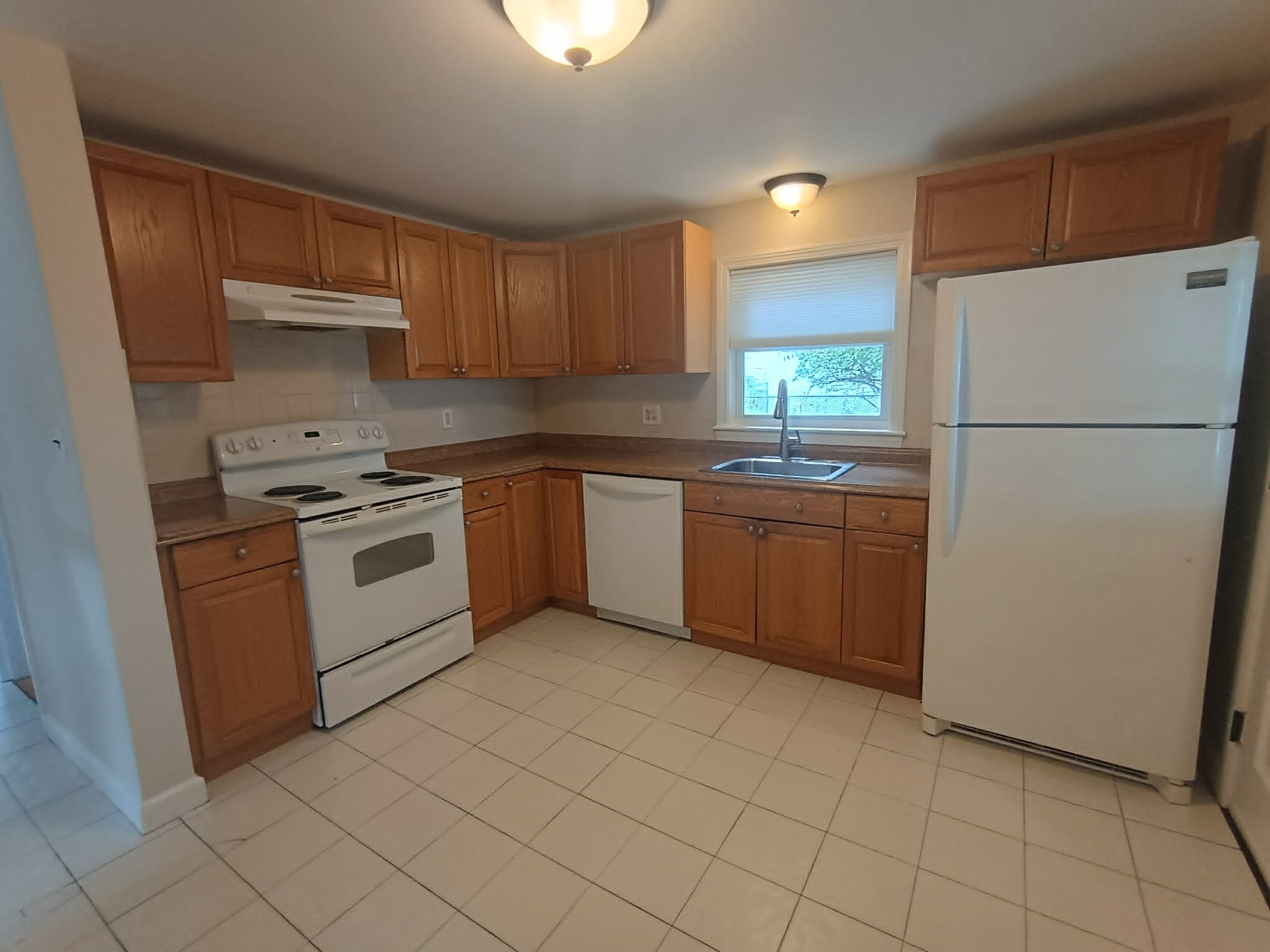 459 Appleton St #H — photo