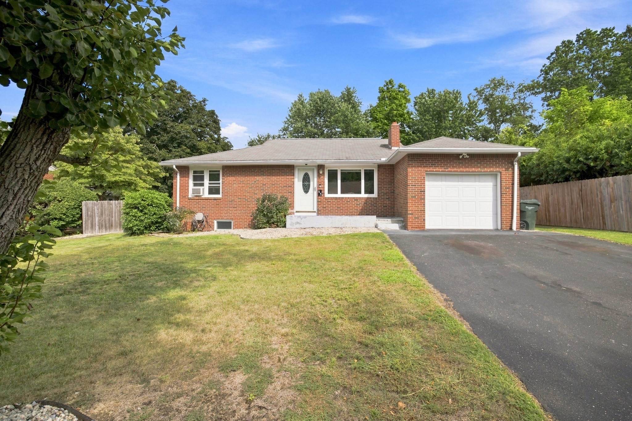 63 Martel Road, Springfield, MA 01119 — photo 3