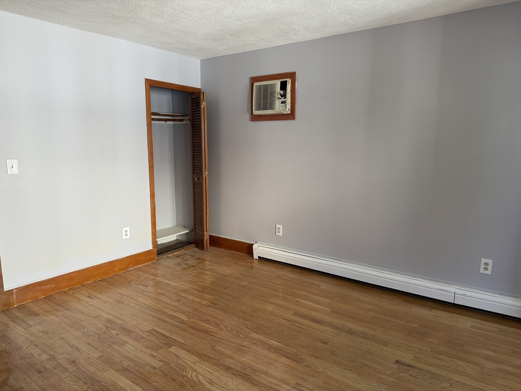 10 Folsom Ct, #1 — photo