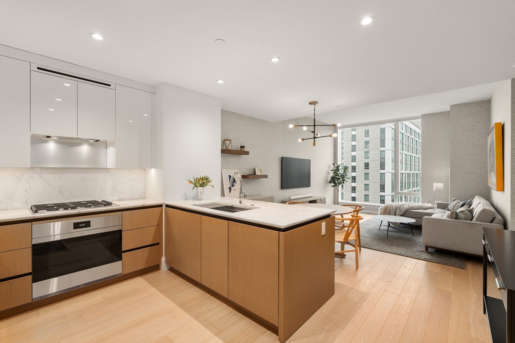380 Harrison Ave Penthouse2M — photo