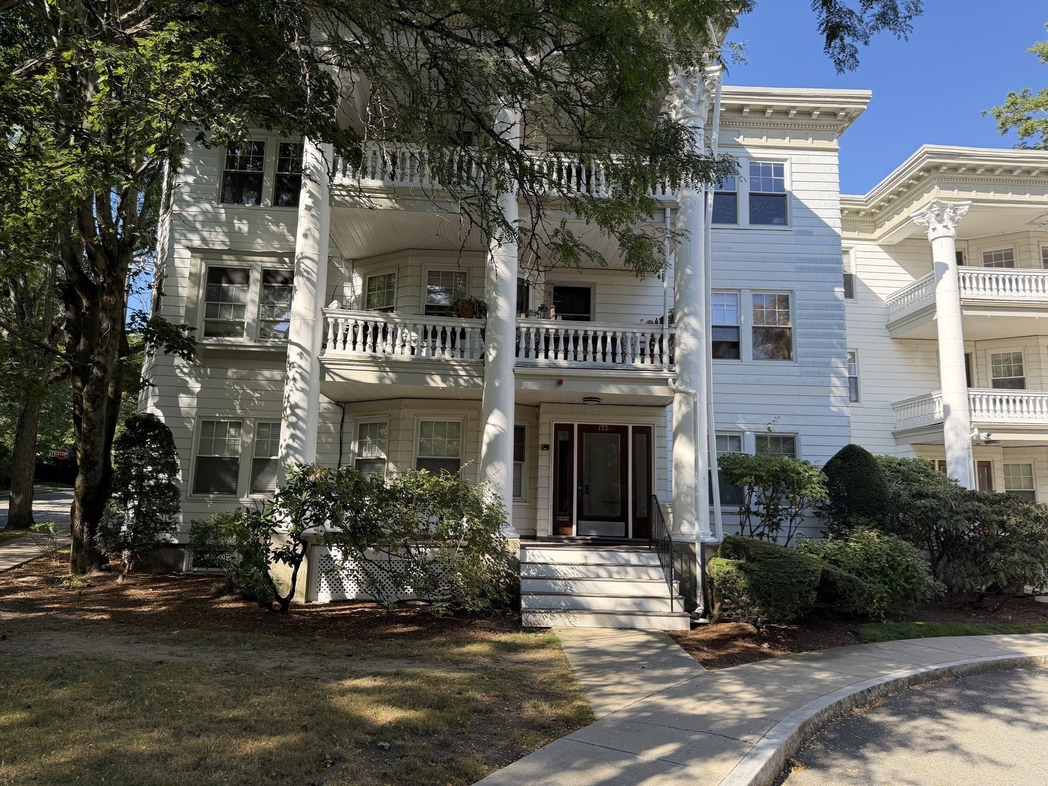 132 Middlesex Road #1, Brookline, MA 02467 — photo 2