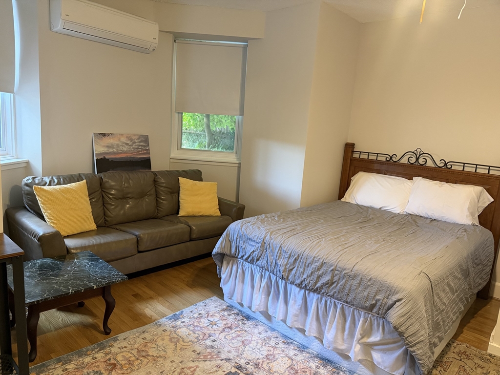 318 Tappan #a — photo