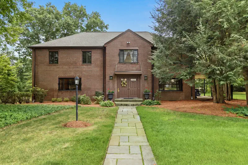 5 Rollingwood Dr — photo