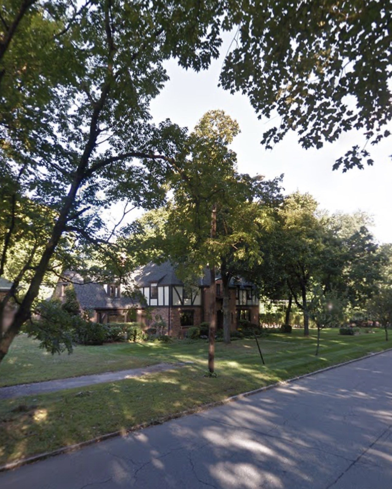 511 Trafton Road, Springfield, MA 01108