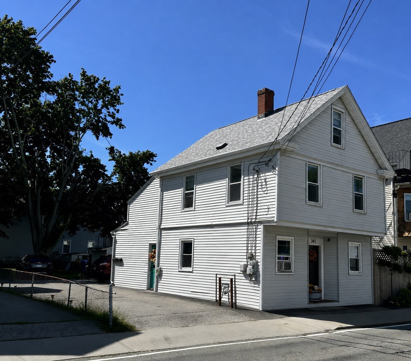 345 Child St #2 — photo