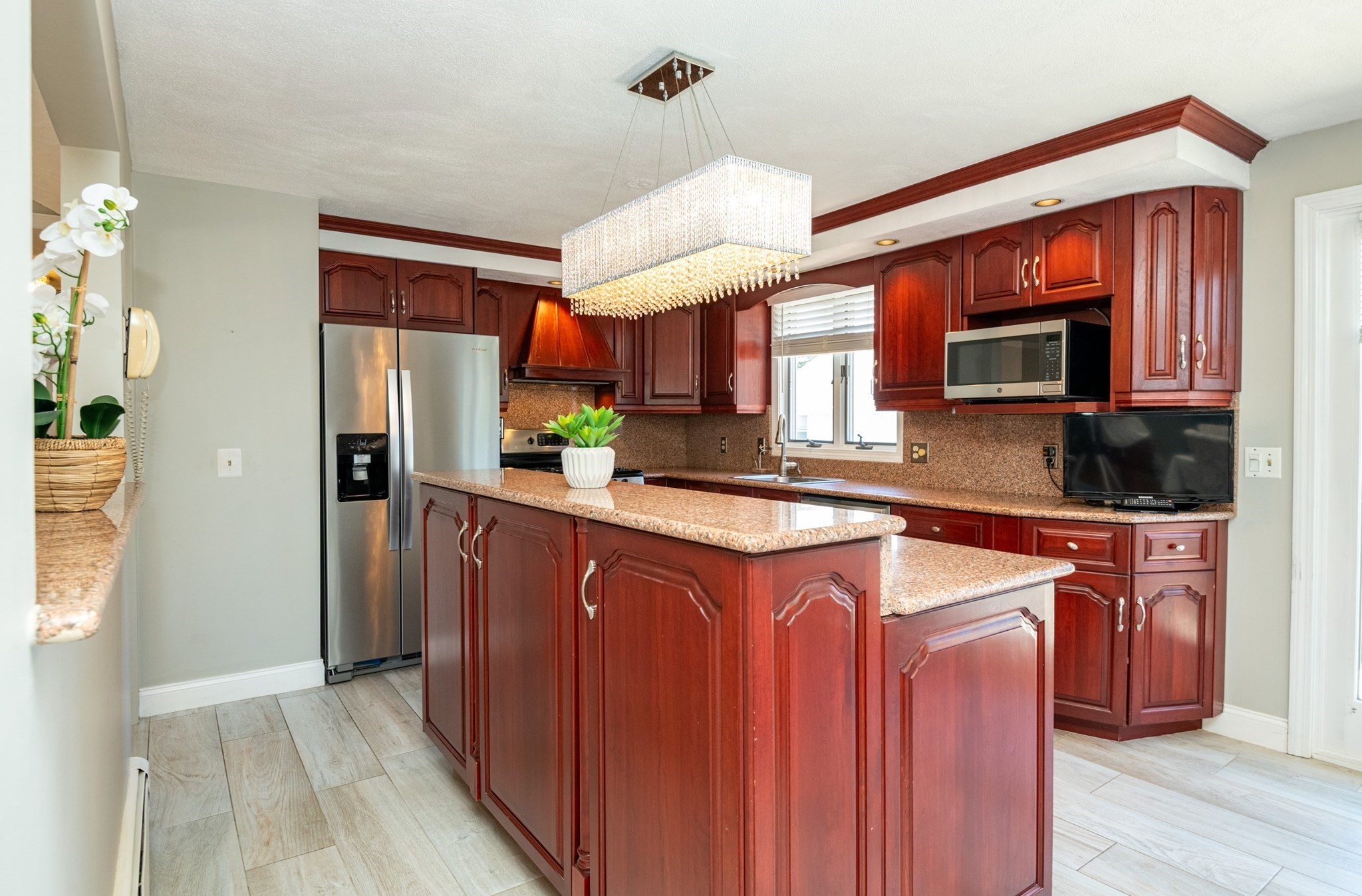 27 Carr Road, Saugus, MA 01906 — photo 3