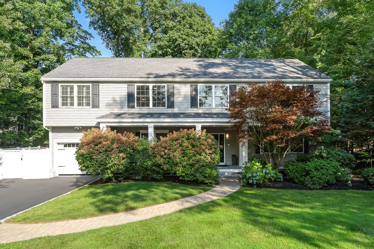 10 Bellevue Avenue — photo