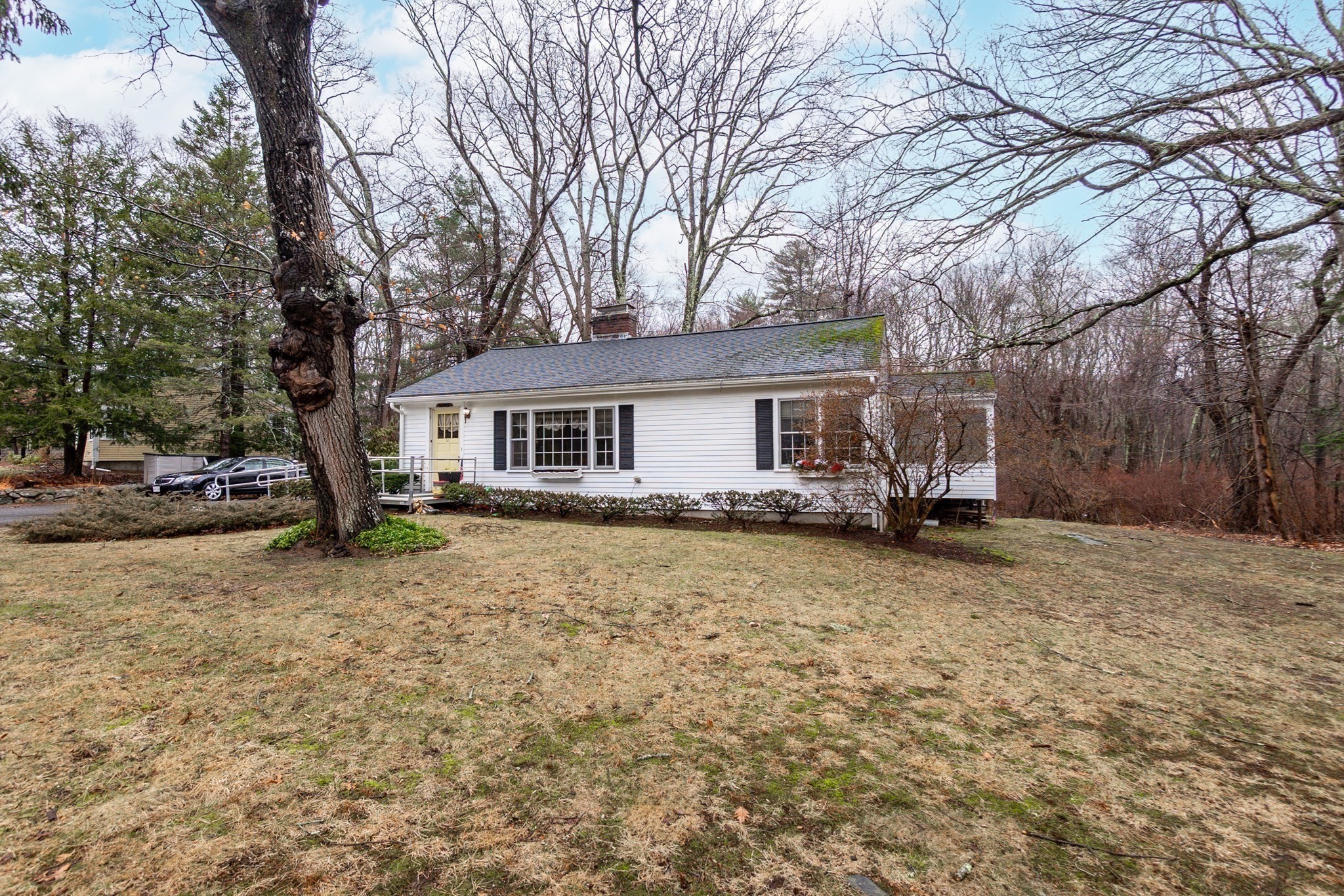 30 Woodland Rd — photo