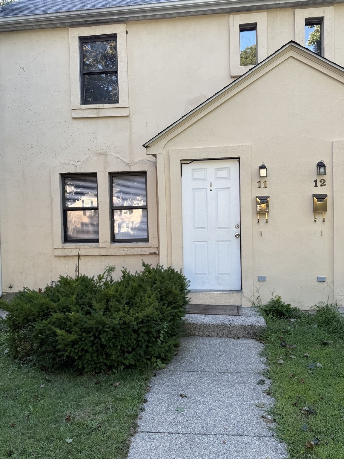 11 Brownell Cir #1 — photo