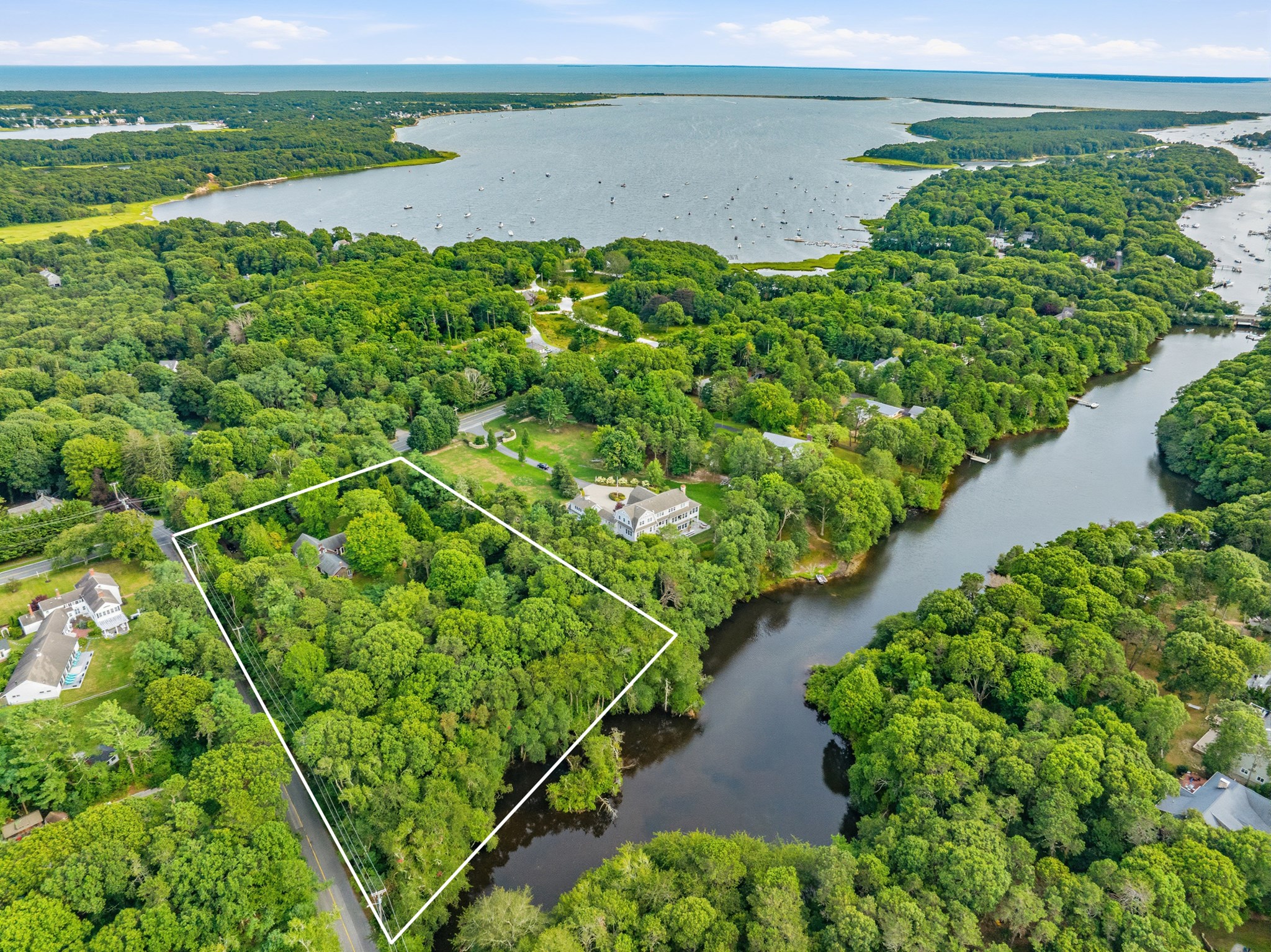 204 Waquoit Hwy — photo