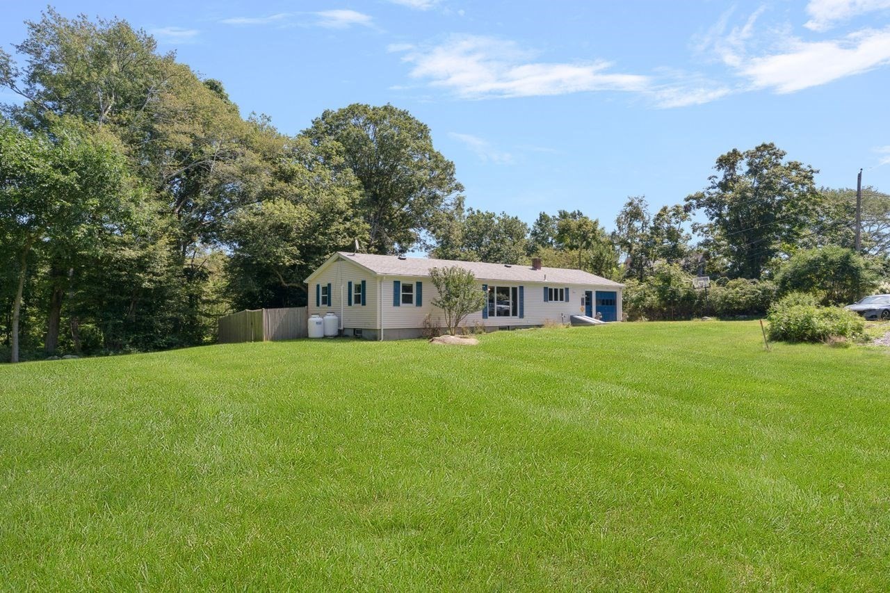 255 251 John Dyer Road — photo