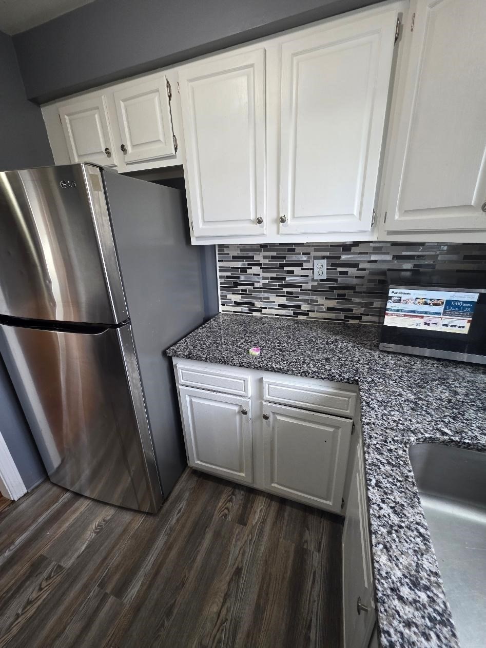 42 Mott #2 — photo
