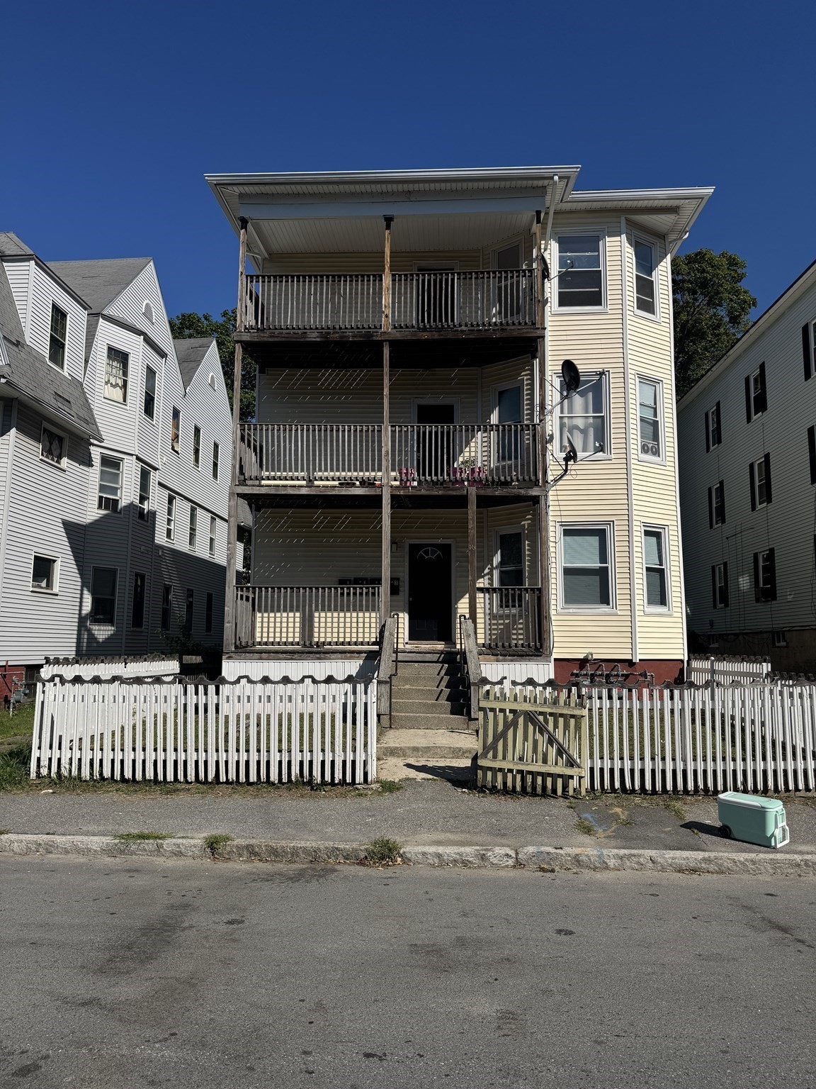 16 Ashton #3 — photo