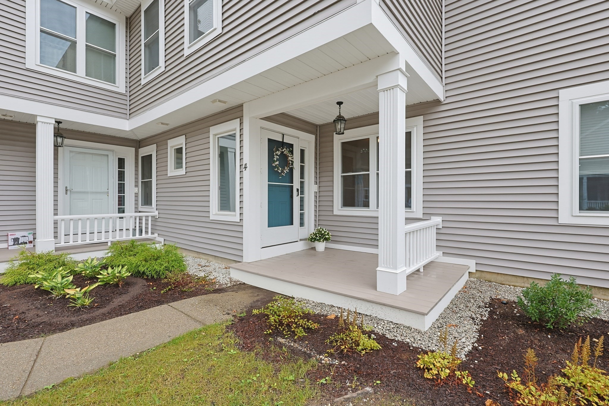 4 Oak Ct #4 — photo