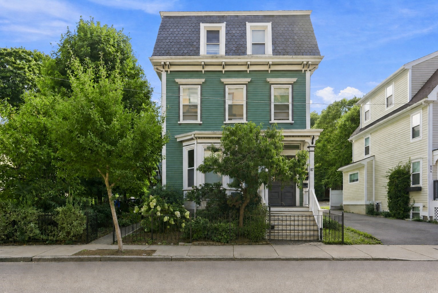 87 Green St #1 — photo