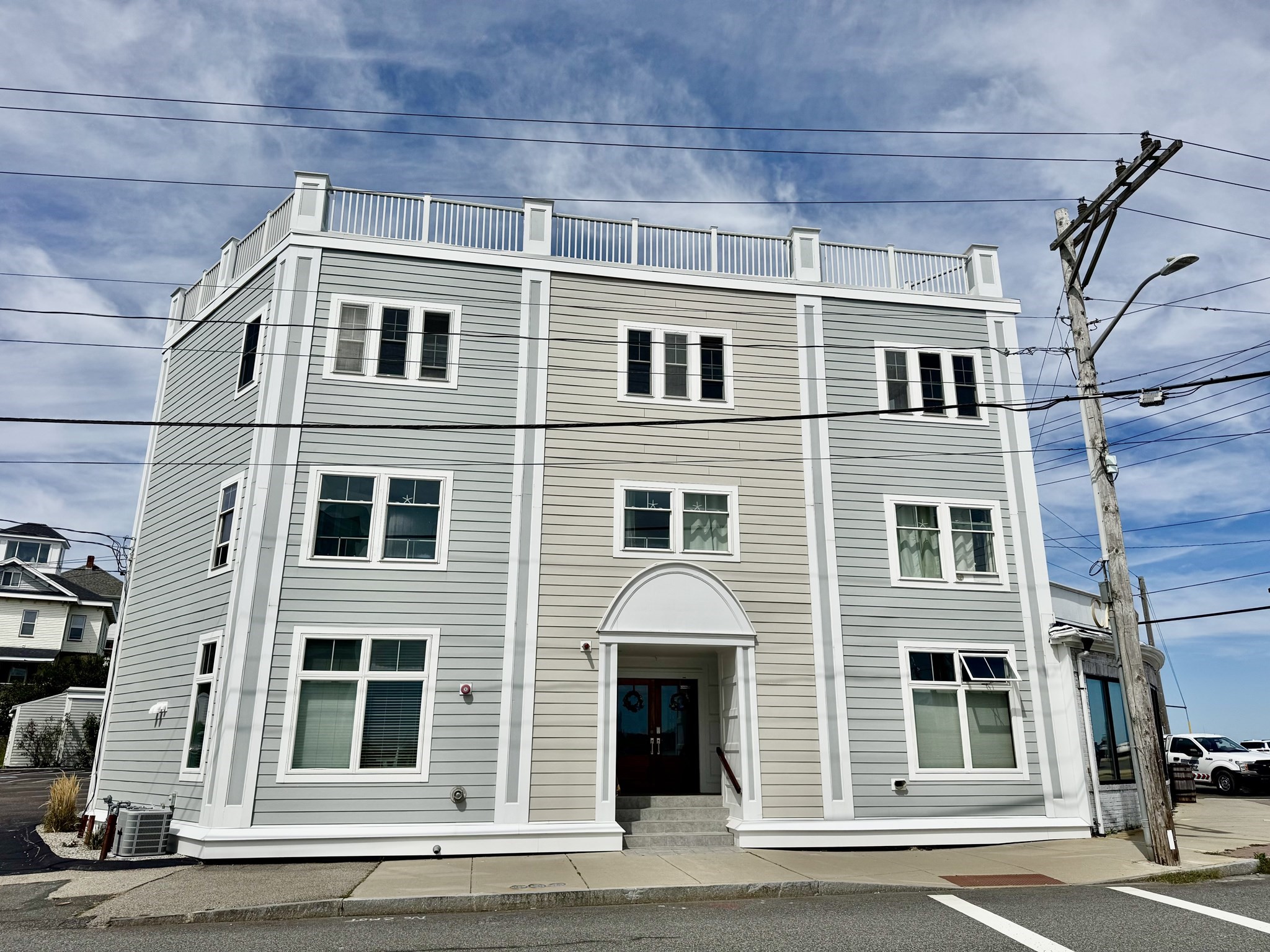 4 Bay Street #2 — photo