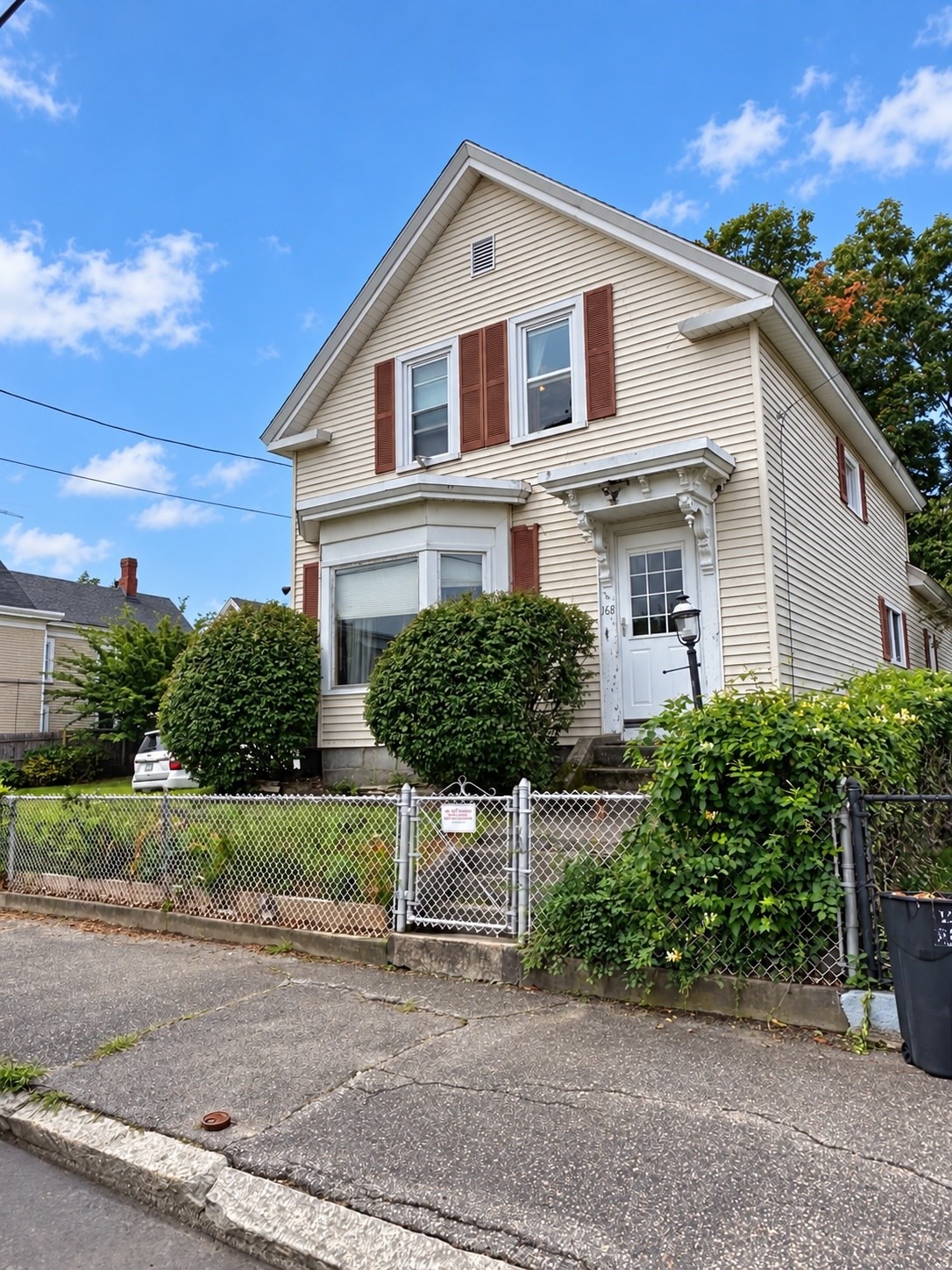 168 Howard St — photo