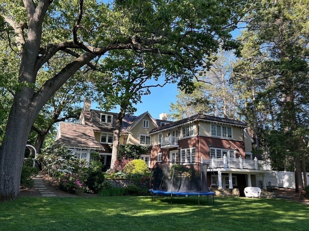 115 Aspen Ave — photo