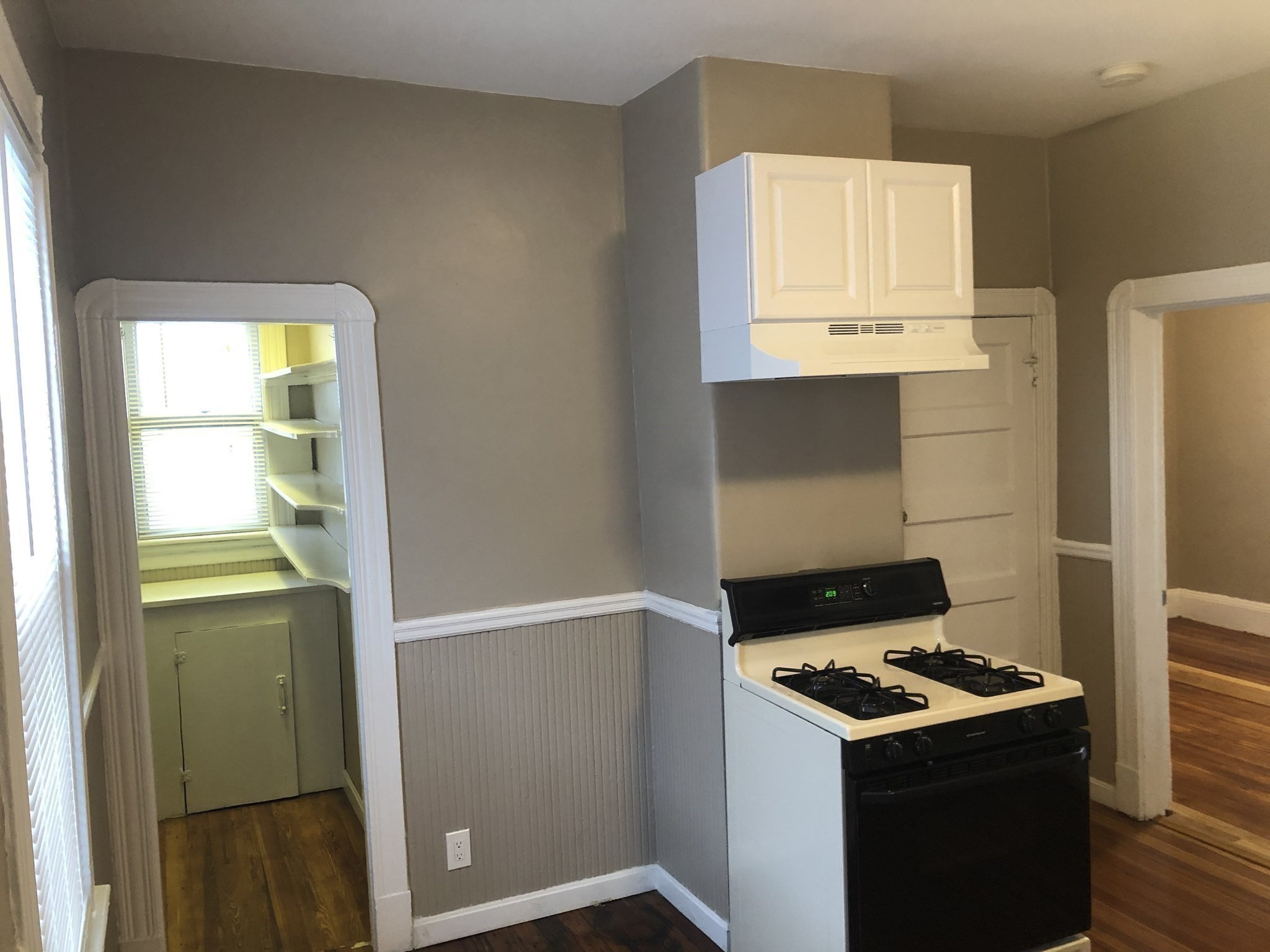 98 Irving #2, Everett, MA 02149 — photo 3