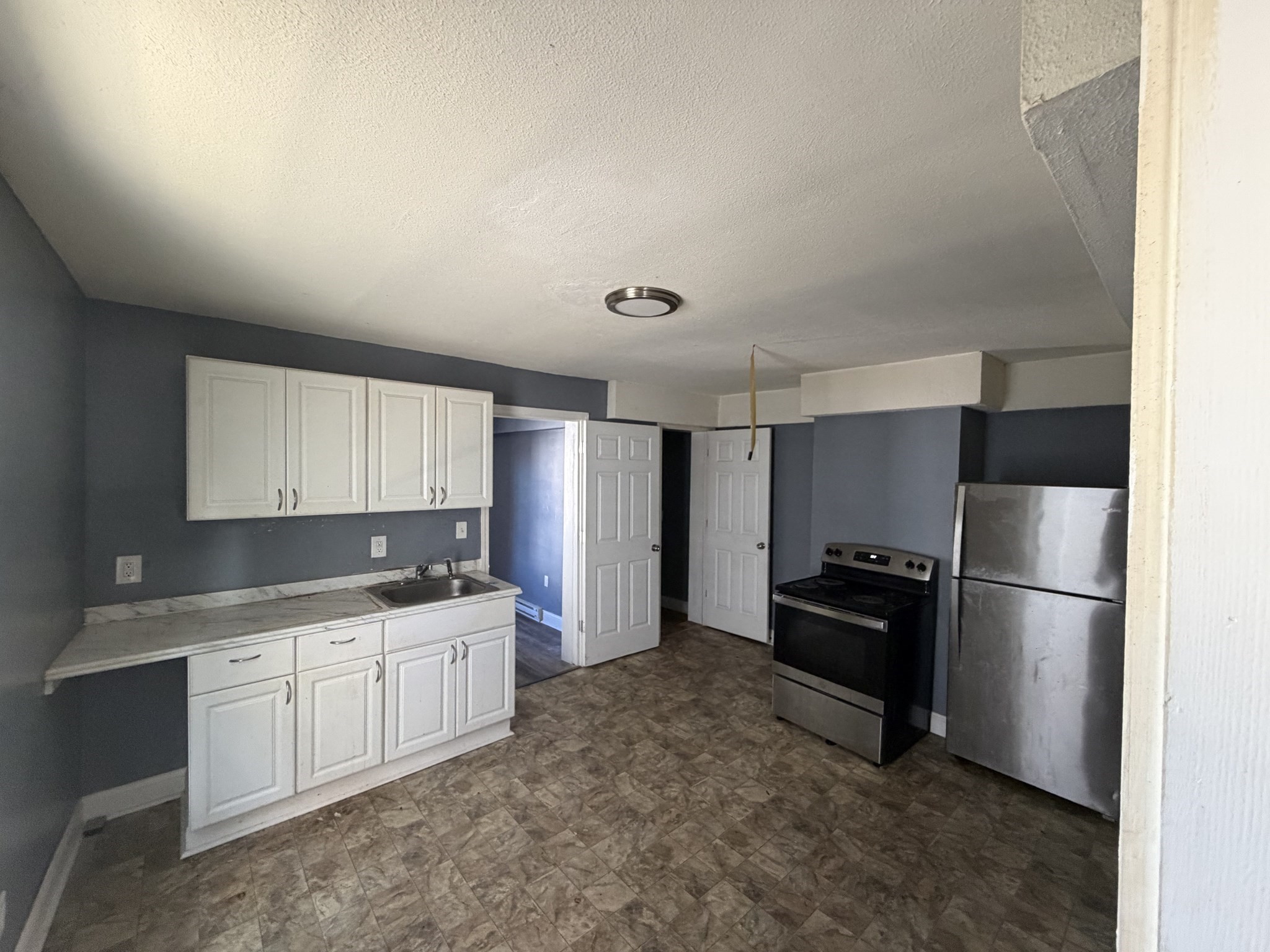464 Central St #1L — photo