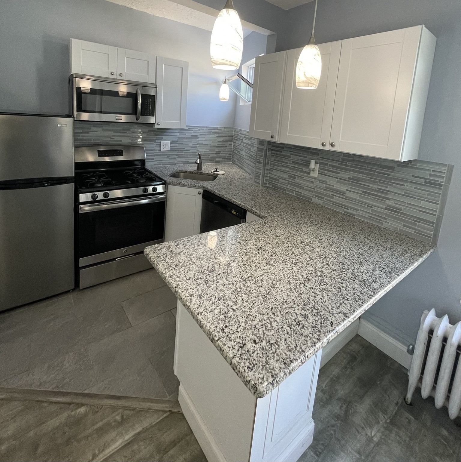 6 Windsor St #3 — photo