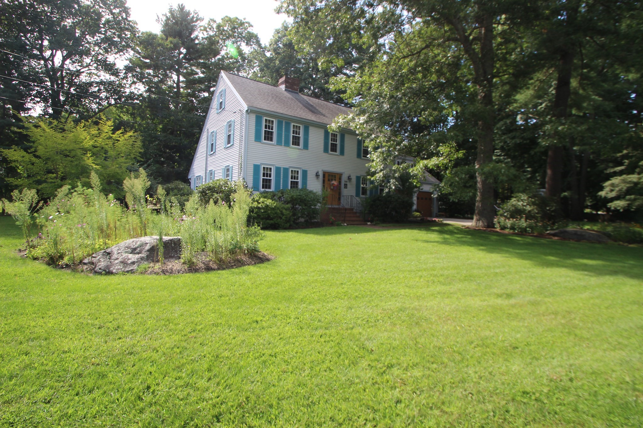 125 Boxwood Ln — photo