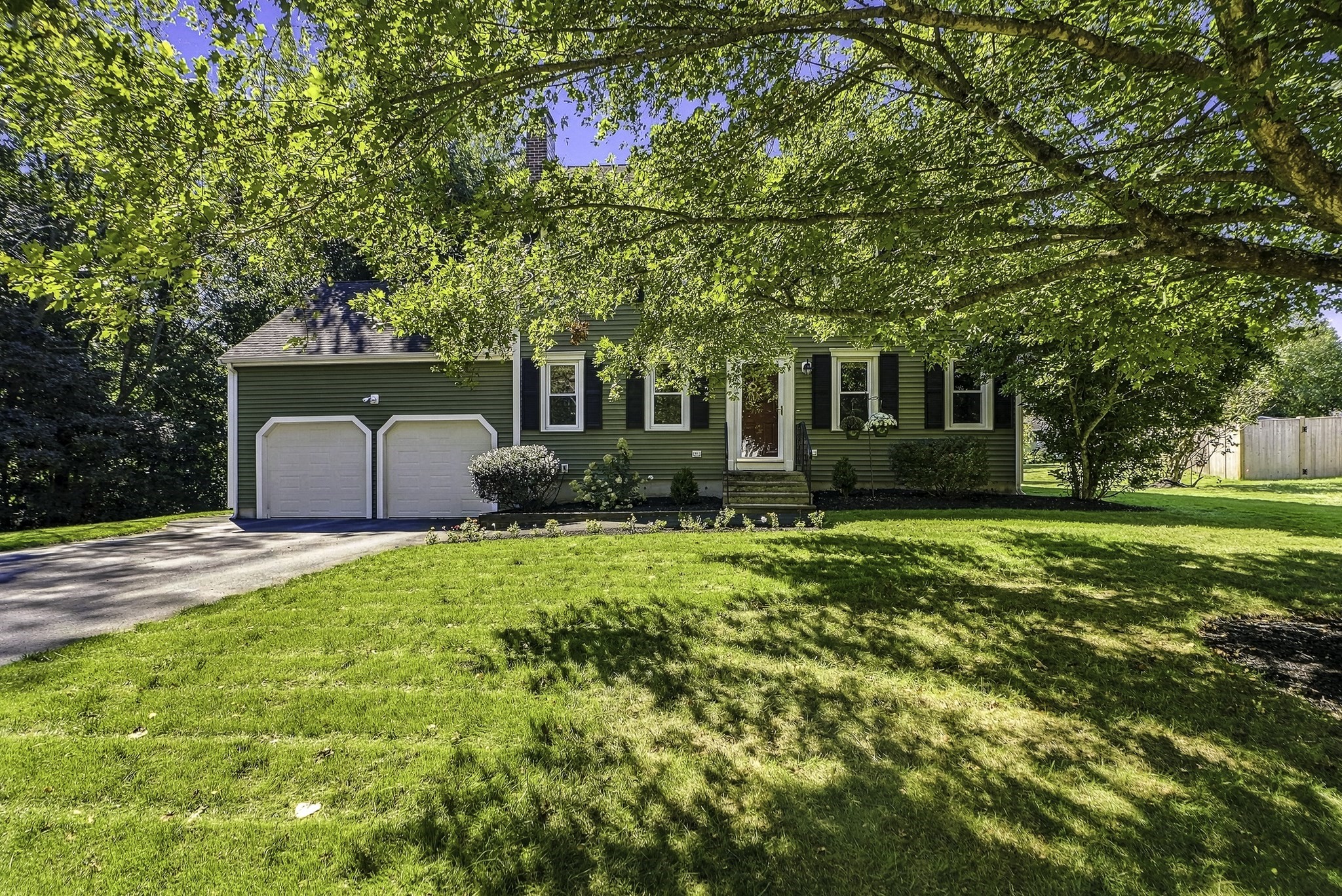 4 Florence Circle, Upton, MA 01568 — photo 2