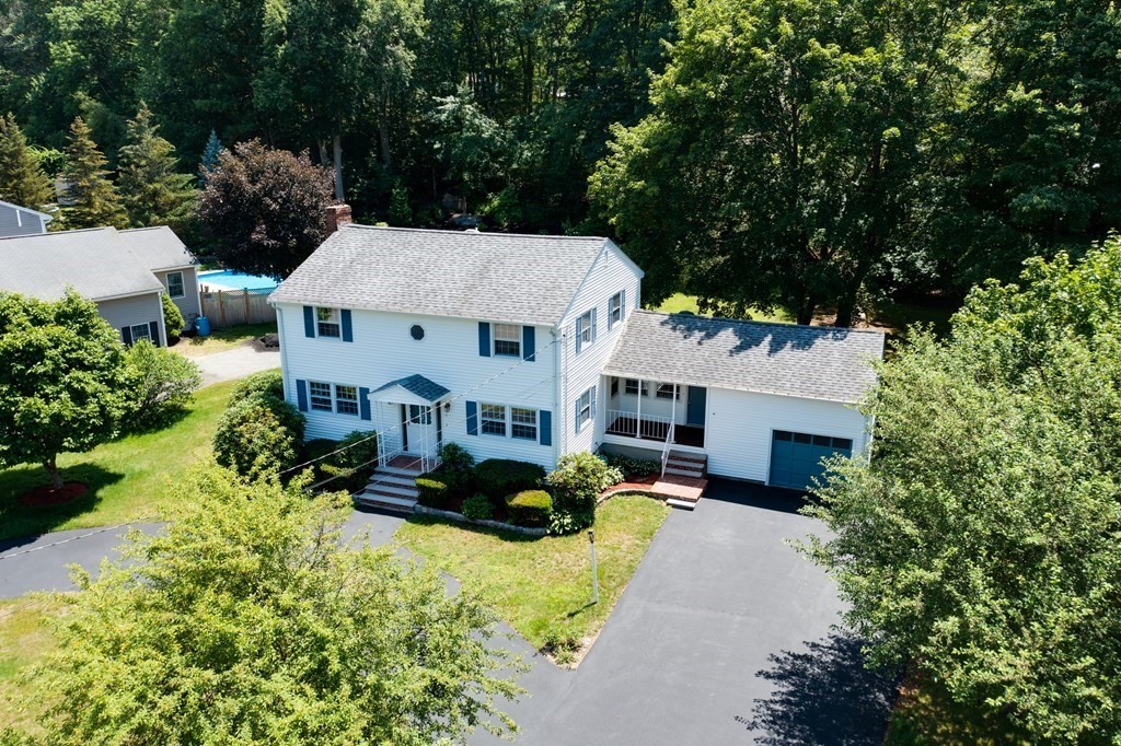 16 Phillip Ave — photo