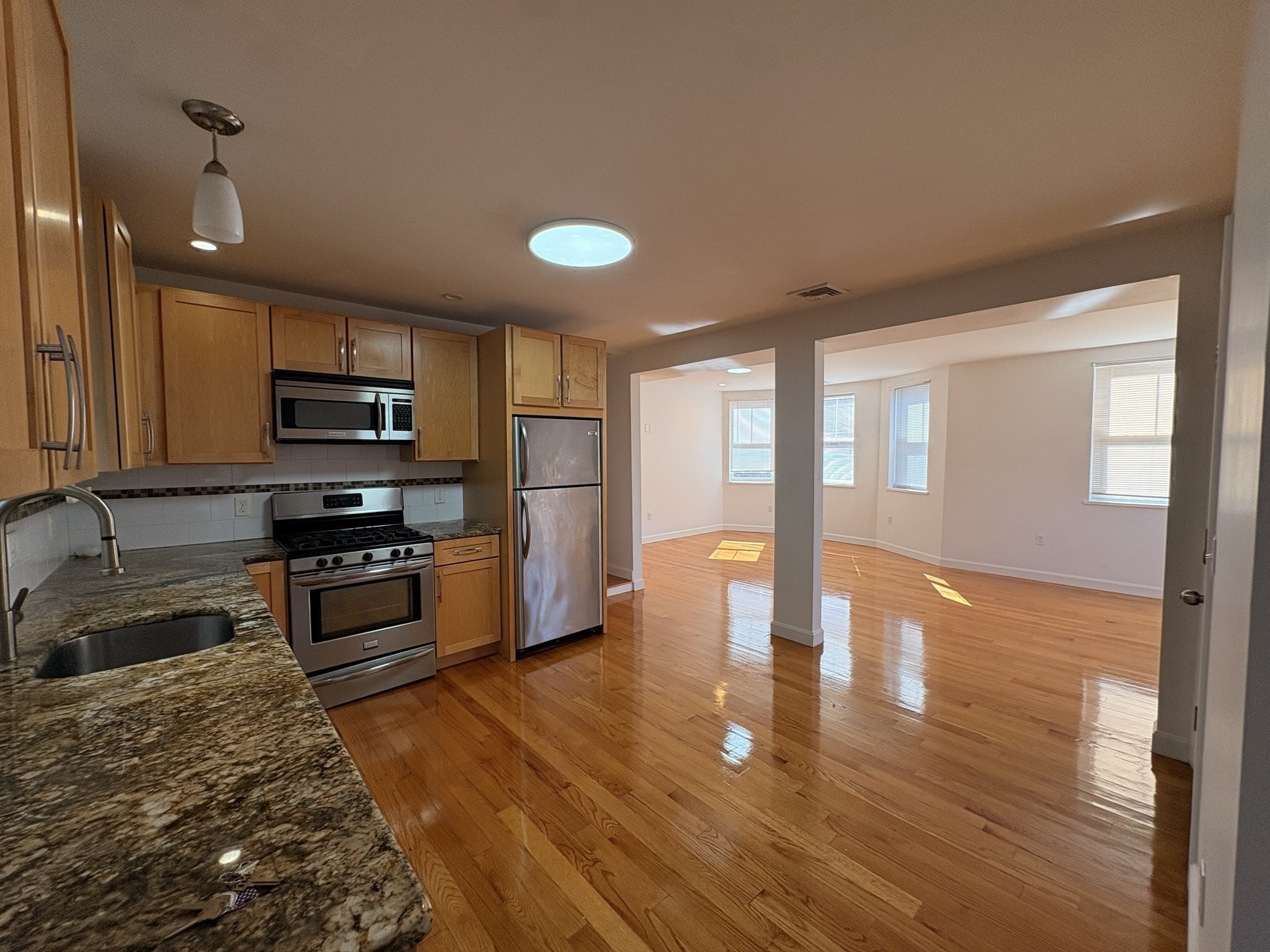 411 Shirley St. #2 — photo