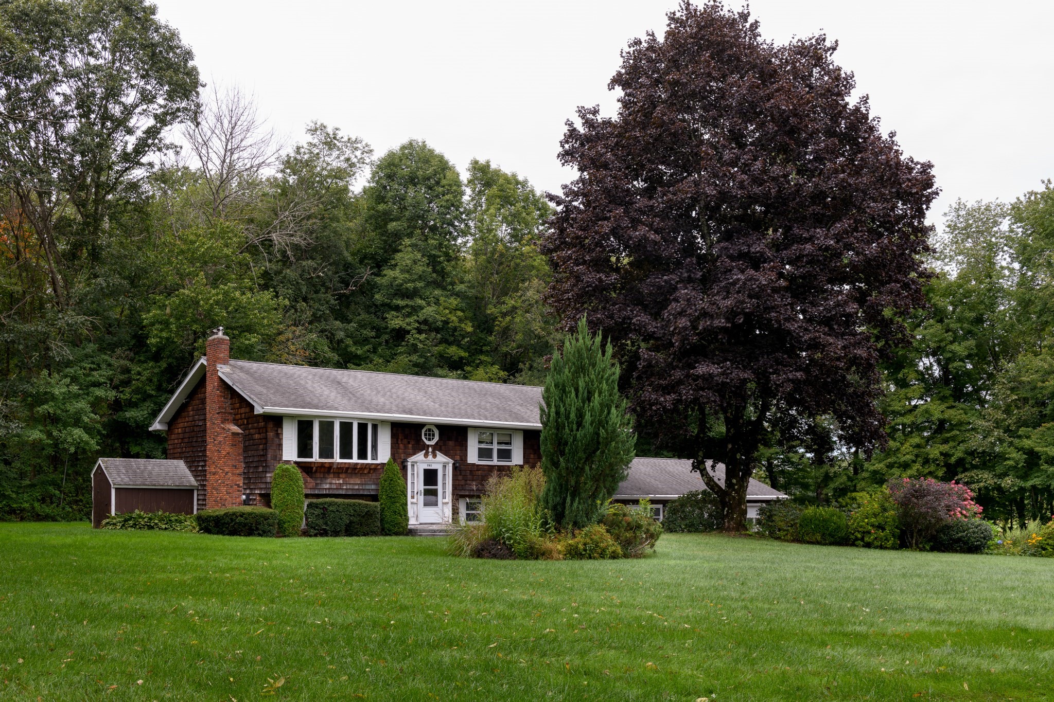 261 Brookfield Rd — photo