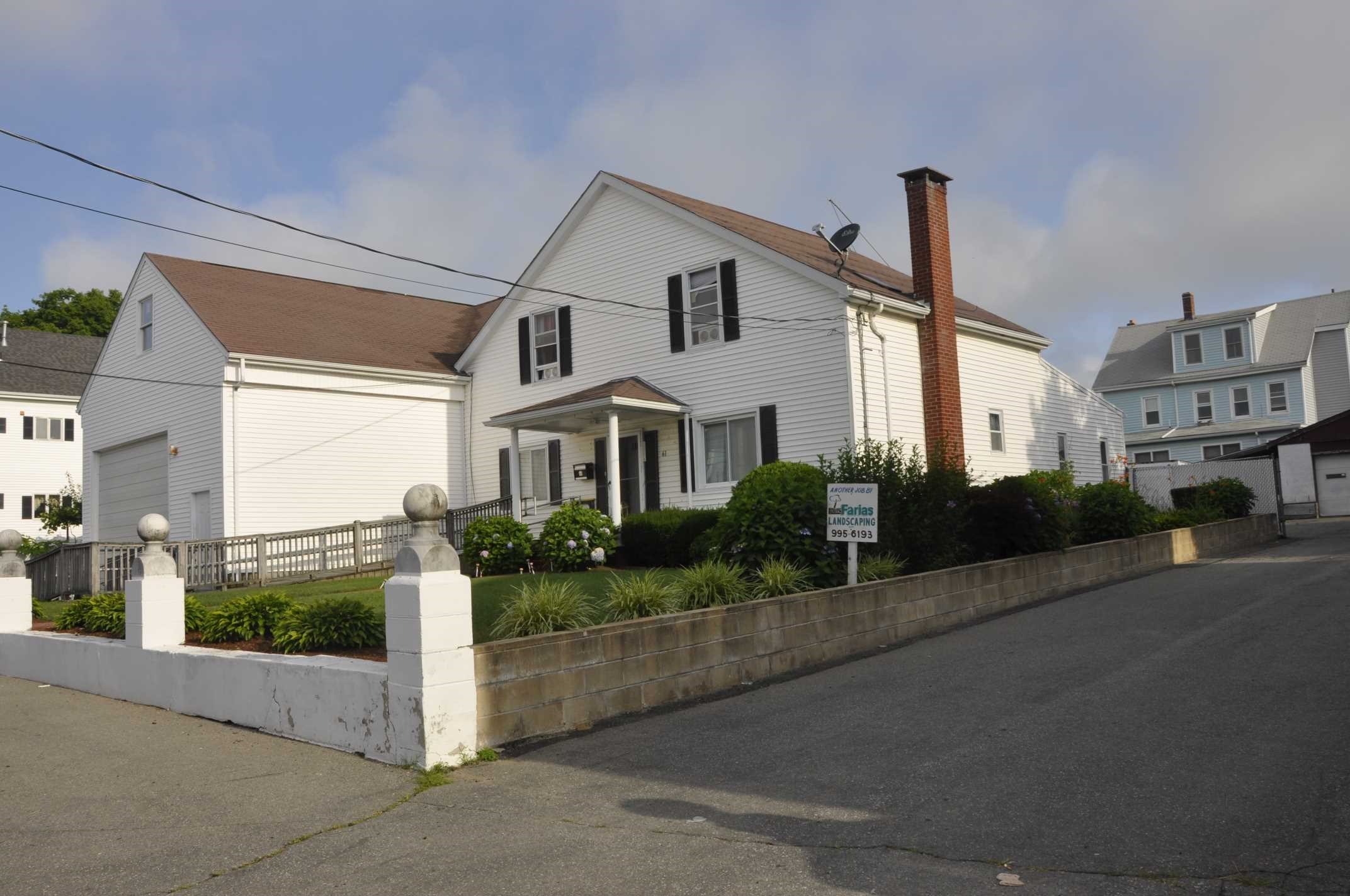 61 Belleville Rd. — photo