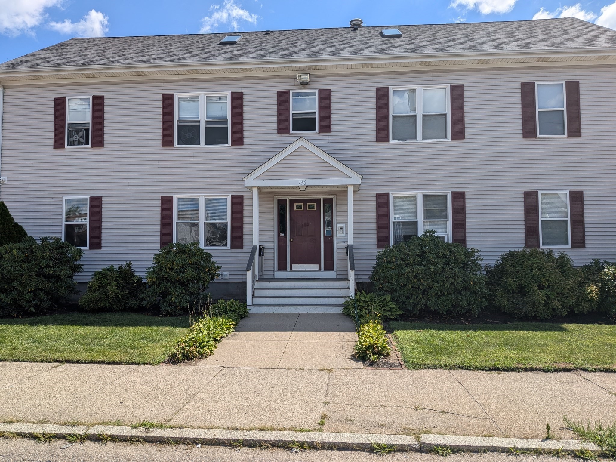 146 Pine St #1 — photo