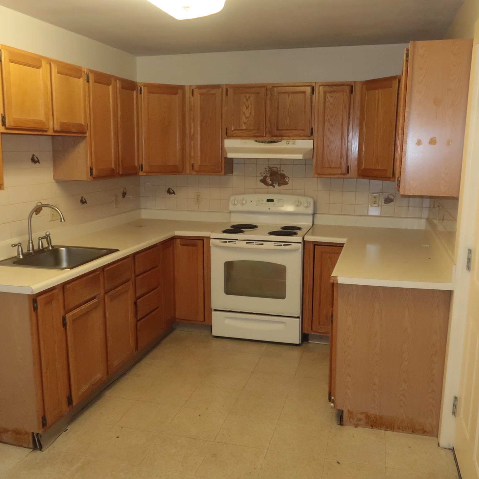 492 Central Street 2/3 — photo