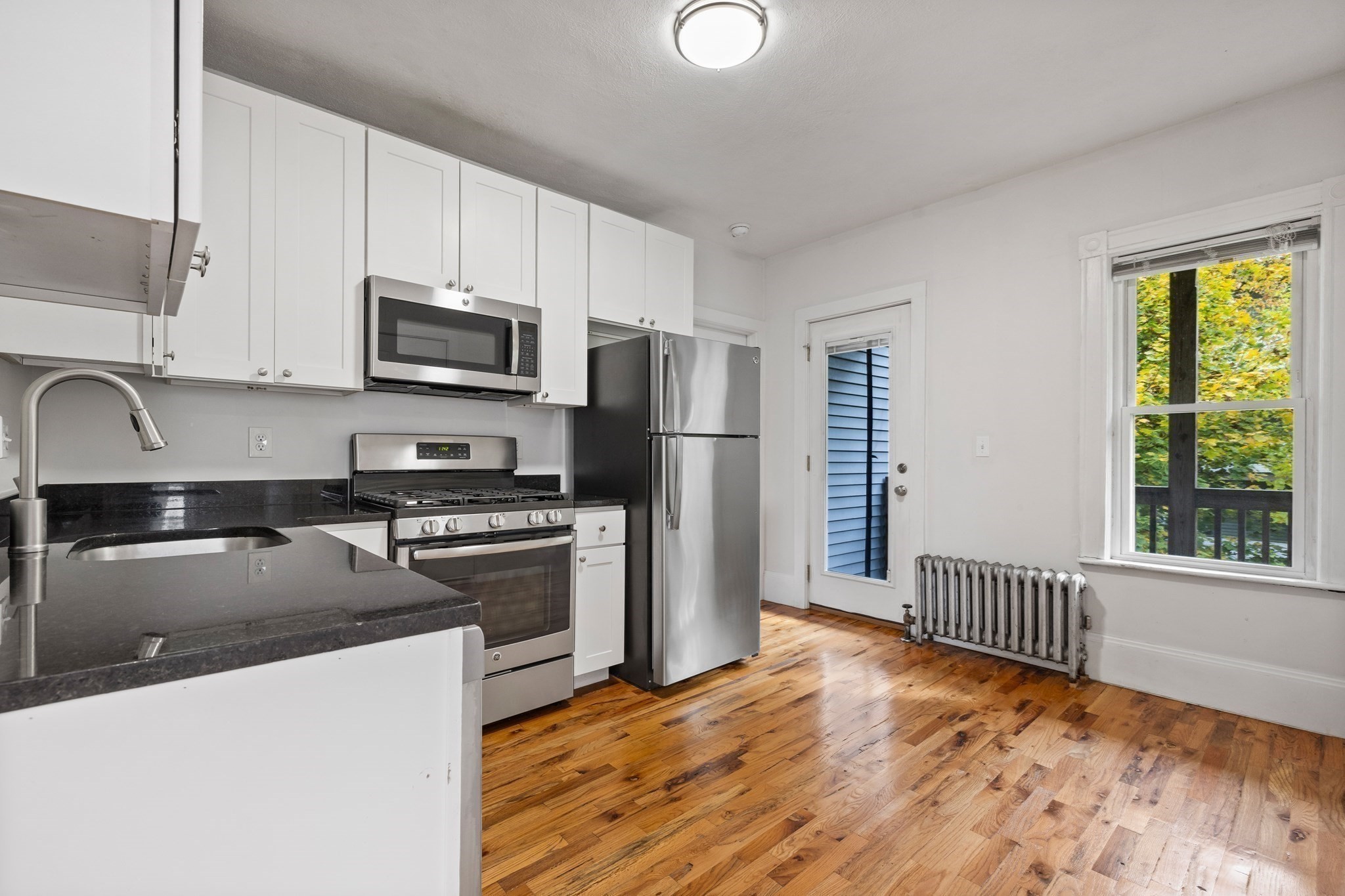 39 Bradley St #2 — photo