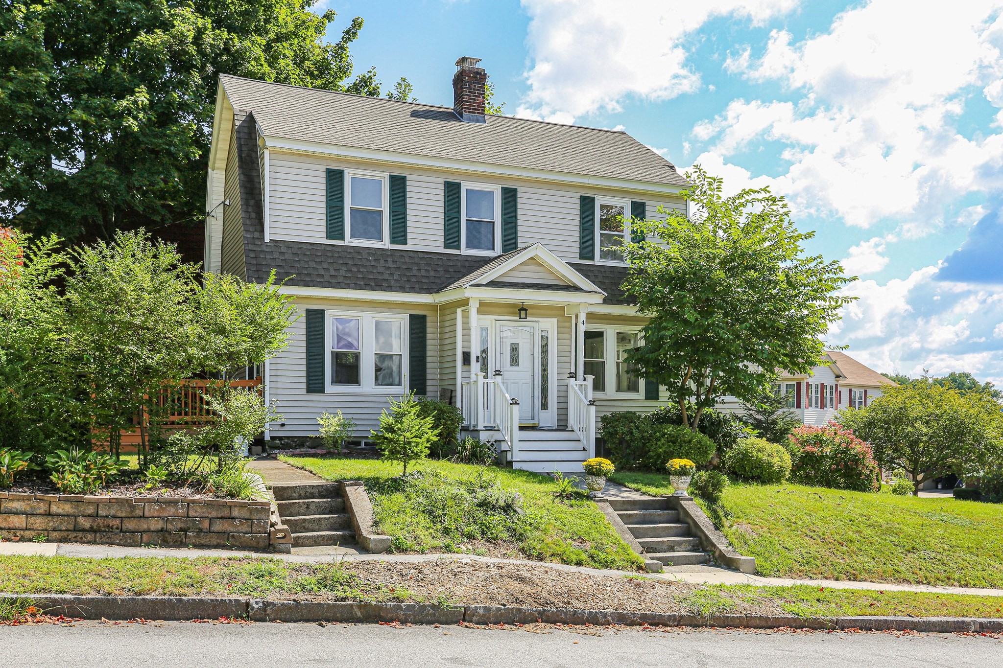 4 Longfellow Road, Worcester, MA 01602 — photo 2