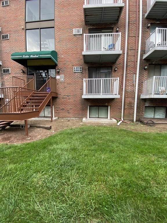 1186 Worcester Road #1211 — photo